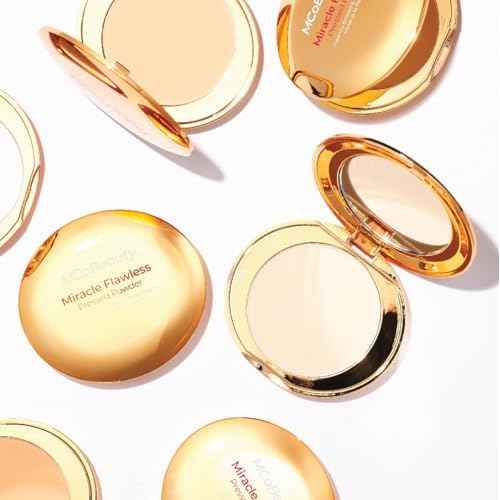 MCoBeauty - Miracle Flawless Pressed Powder - 1 Light Shade - Compact Setting Powder with Rose Flower Extract and Sweet Almond Oil - Helps Finish and Refine the Look of Makeup