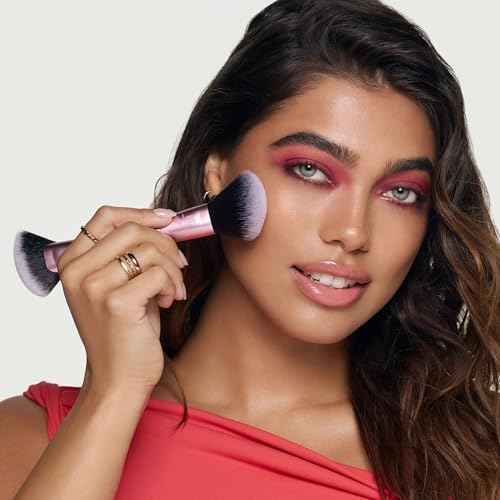Real Techniques Big Blends Energy Brush + Dual-Sided Puff Kit, 6 Piece Face Makeup Brush & Puff Set for Foundation, Concealer, Powder & Blush, Travel Friendly, Cruelty-Free & Vegan