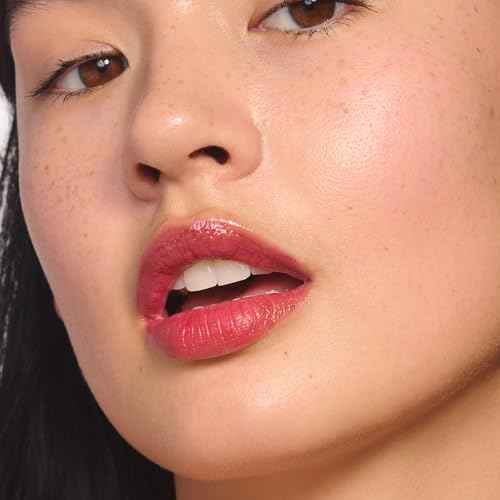 Clarins Water Lip Stain | Buildable Matte Finish | Kiss Proof, Transfer-Proof, Lightweight and Long Lasting | Contains Hyaluronic Acid | 0.2 Fluid Ounces