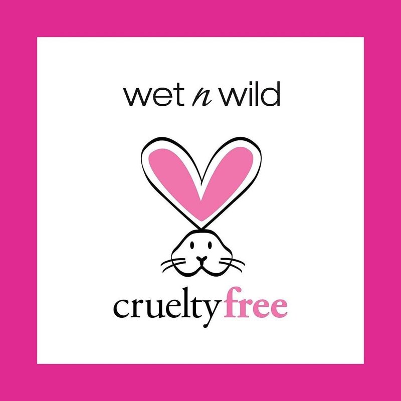 wet n wild Artistry Eyeshadow Makeup 32 Pan Palette, Highly-Pigmented Matte, Shimmer, Metallic Finishes, Long Lasting Builadble & Blendable Formula Cruelty Free & Vegan - Wild Heart