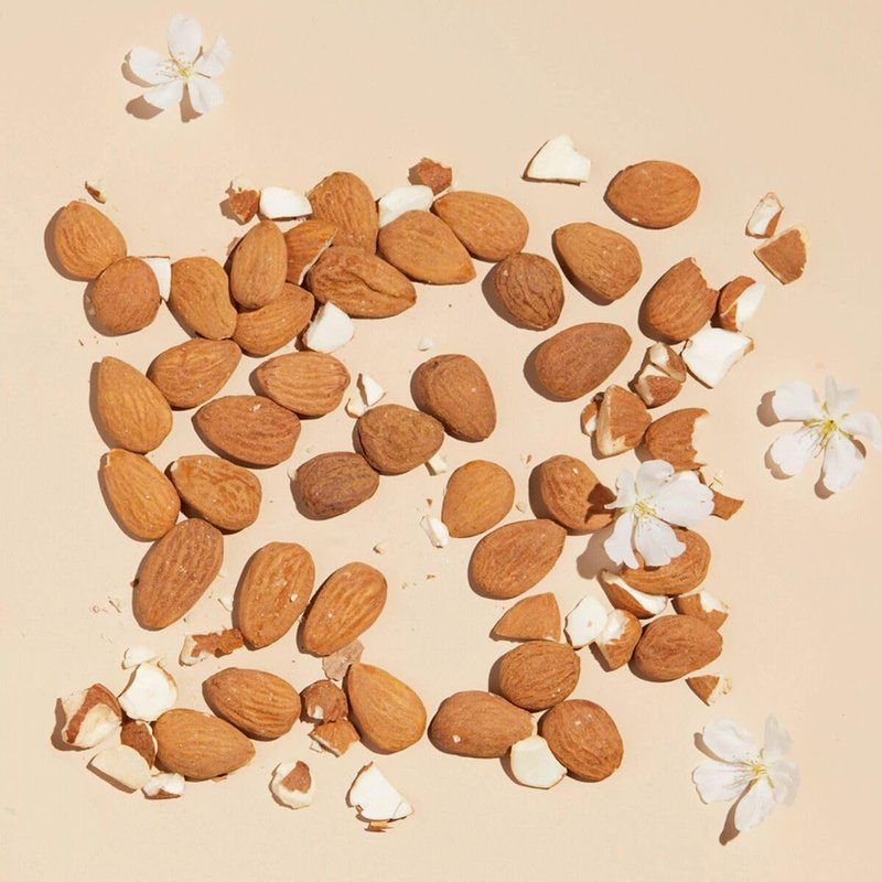L'OCCITANE Almond Delicious Hands 5.20 fl oz
