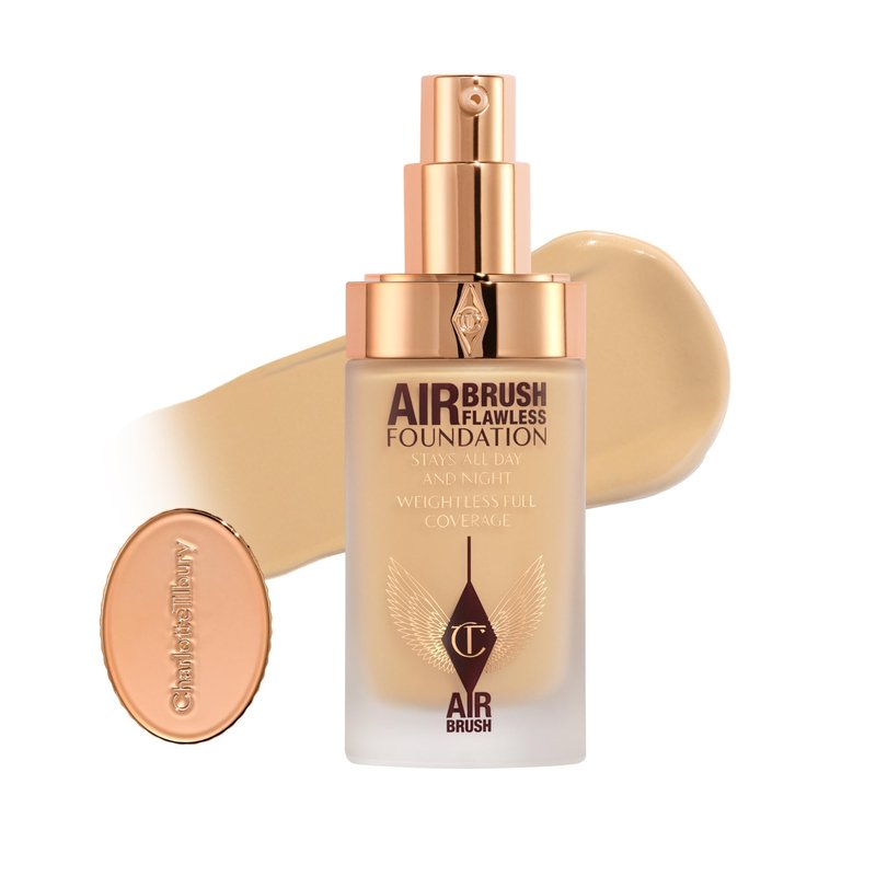 Charlotte Tilbury Airbrush Flawless Matte Foundation - Full Coverage Liquid Makeup with a Natural-Matte Finish - Smoothes & Blurs Pores - Waterproof & Transfer Resistant - 5 Warm