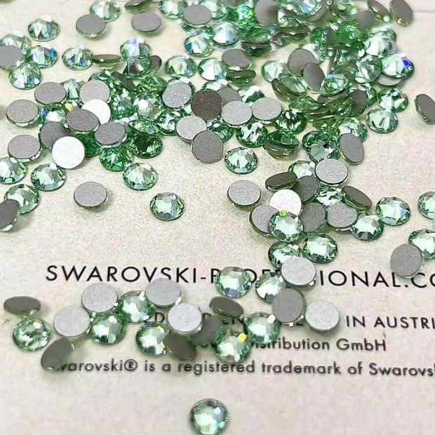 LaserGlow Premium Tooth Gems – 20 Count 2.2mm Forest Green Crystal Dental Jewelry – Shiny Tooth Crystals with Brilliant Reflection, Easy Application & Long-Lasting Hold