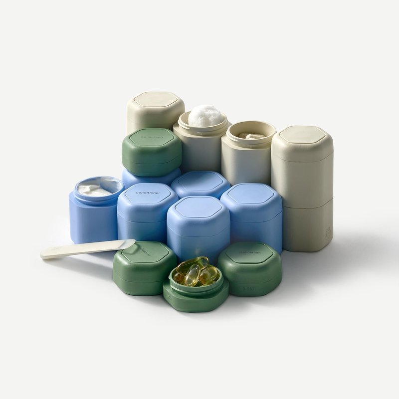 Cadence Travel Containers Basic Skincare Set - Magnetic Containers with Lids,Carry On Travel Essentials For Women/Men - 3 Small Capsules (0.56oz) - Cleanser, Moisturizer & Sun-Icon Labels - Evergreen