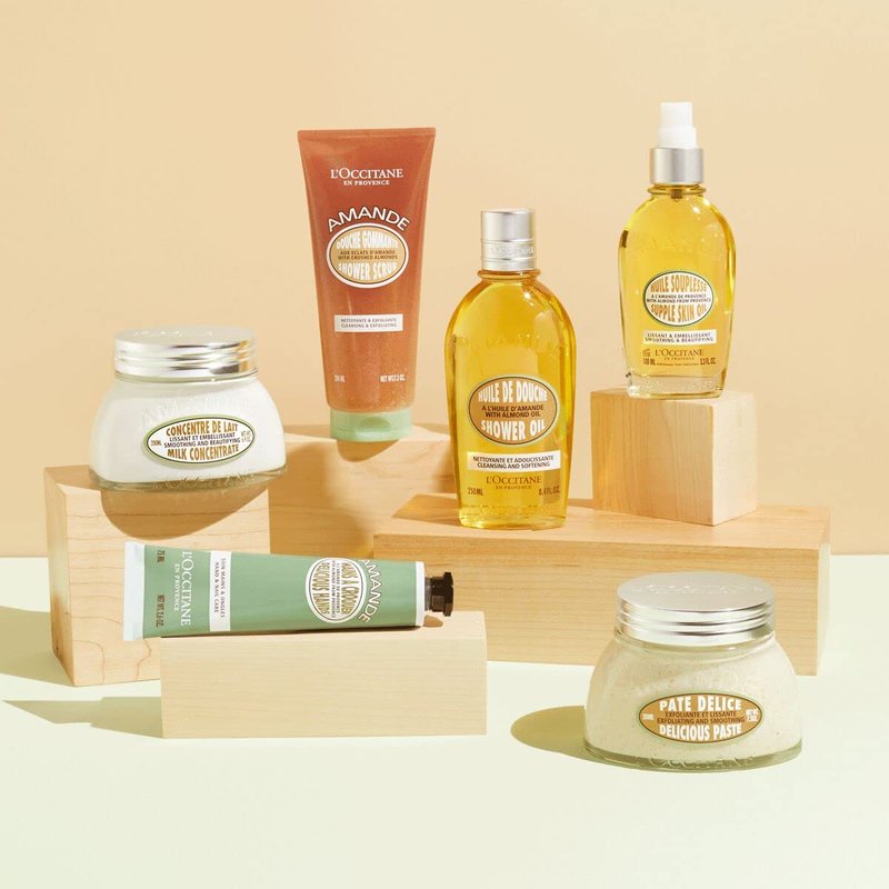 L'OCCITANE Almond Delicious Hands 5.20 fl oz