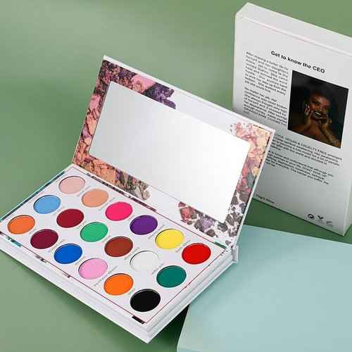 Eyeshadow Pallette j aime Haïti 4 in 1 EYESHADOW palette -BOLD &Vbrant colors-long lasting,vegan,cruelty free make up -inspired by haitian beauty