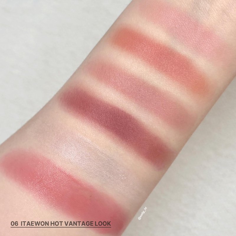 CHOSUNGAH BEAUTY My Magazine Eyeshadow Palette - Warm Deep Red, All-in-One Matte, Shimmer & Glitter Finishes, 5 Colors, Multi-use for Eyes, Lips & Cheeks, 0.23oz