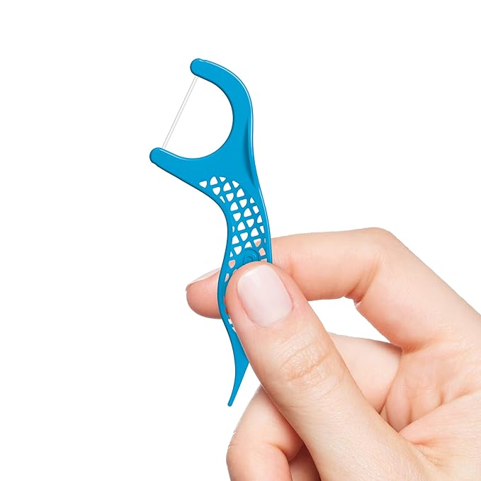 GUM Advanced Care Floss Picks - Dental Flossers for Adults with Vitamin E and Fluoride - Extra Strong Shred-Resistant Dental Floss, Easy Grip Handle, Fresh Mint Flavor, 90 Count (Pack of 3)