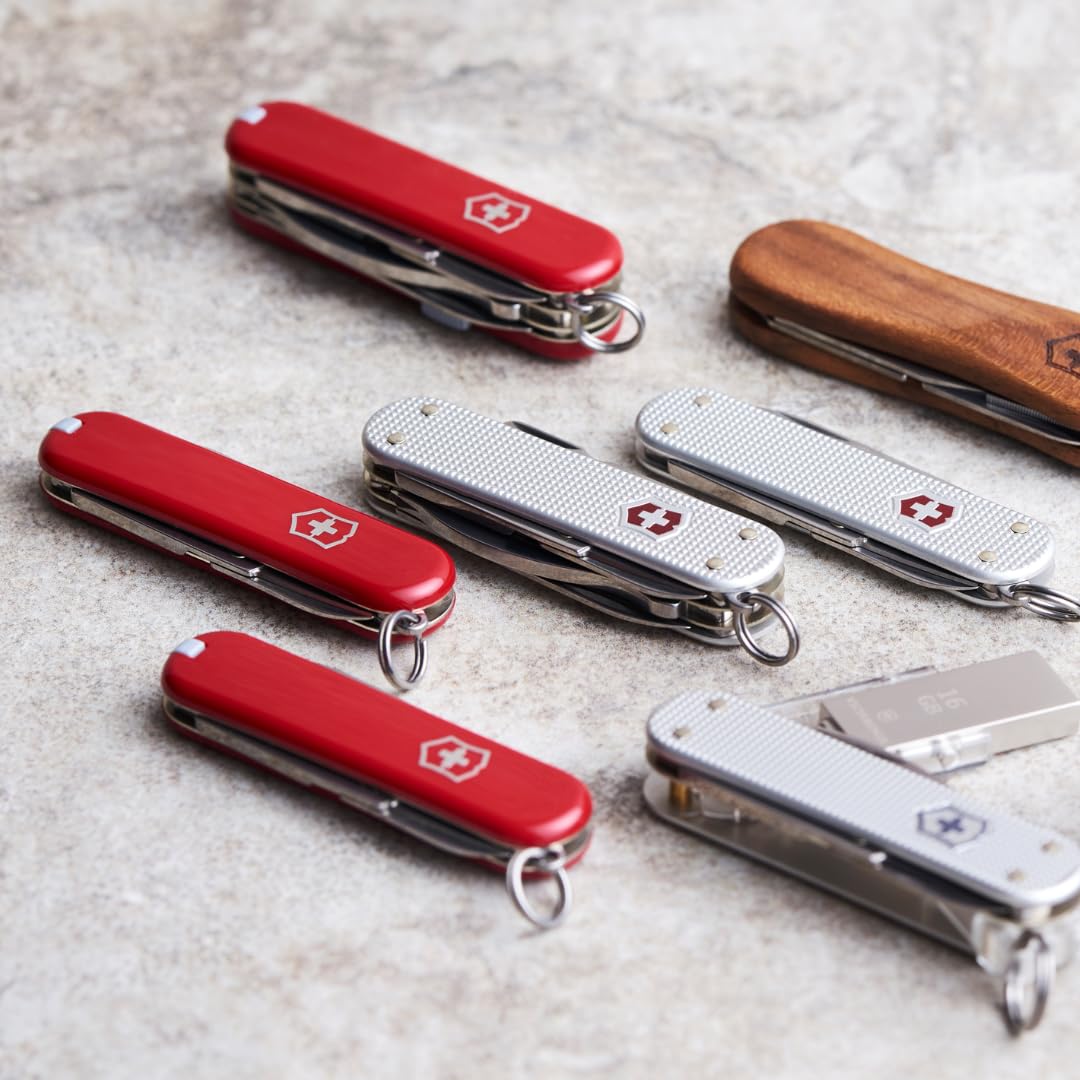 Victorinox Swiss Army Tinker Pocket Knife, Red, 91mm (53101)