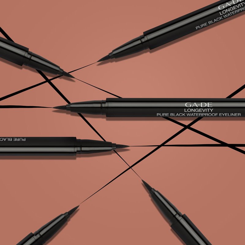 GA-DE Longevity Pure Waterproof Eyeliner - Fast-Drying, Liquid,Smudge Proof Eyeliner - Made with Super-Flex Brush for Precise Application - 0.01 oz