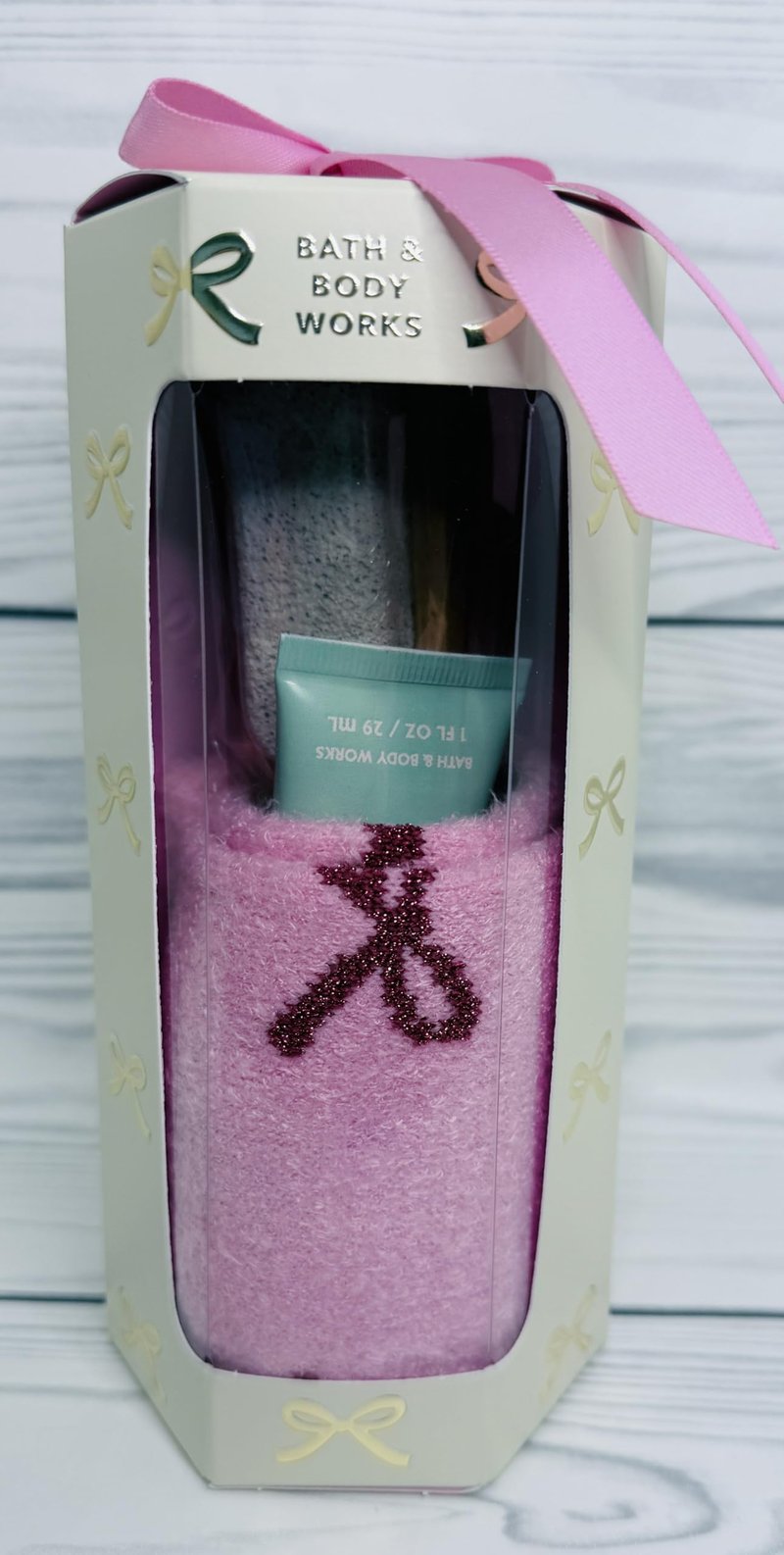 Bath and Body Works Pedicure Foot Routine Mini 3 Piece Gift Set: Socks, Foot Cream and Pumice Stone