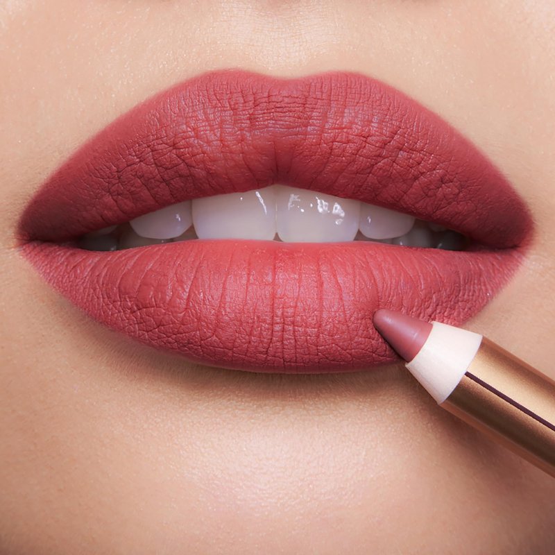 Charlotte Tilbury Lip Cheat Lip Liner Pencil - Creamy Fuller-Looking Lip Pencil with Jojoba Oil & Hyaluronic Acid - Waterproof, Smudge-Proof & Transfer-Proof - 6H Wear - 90's Pink