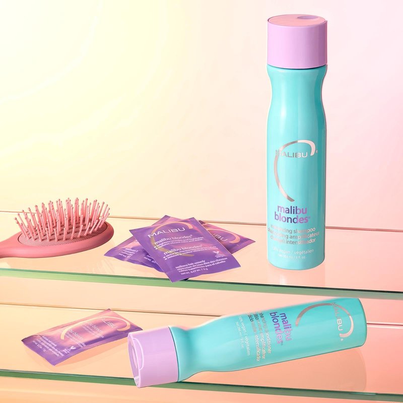 Malibu C Blondes Enhancing Conditioner (9 oz) - Hair Hydrating Conditioner for Natural + Processed Blondes - Protects Hair from Discoloration & Damage