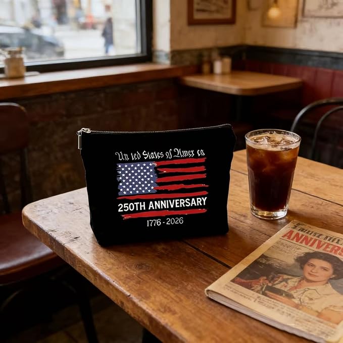 GRITOSE 4th of July Small Makeup Bag,USA 250th Black Cosmetic Bags with Zipper with America Flag designs Accessories for Women Friend Independence Day Gifts Makeup Pouch