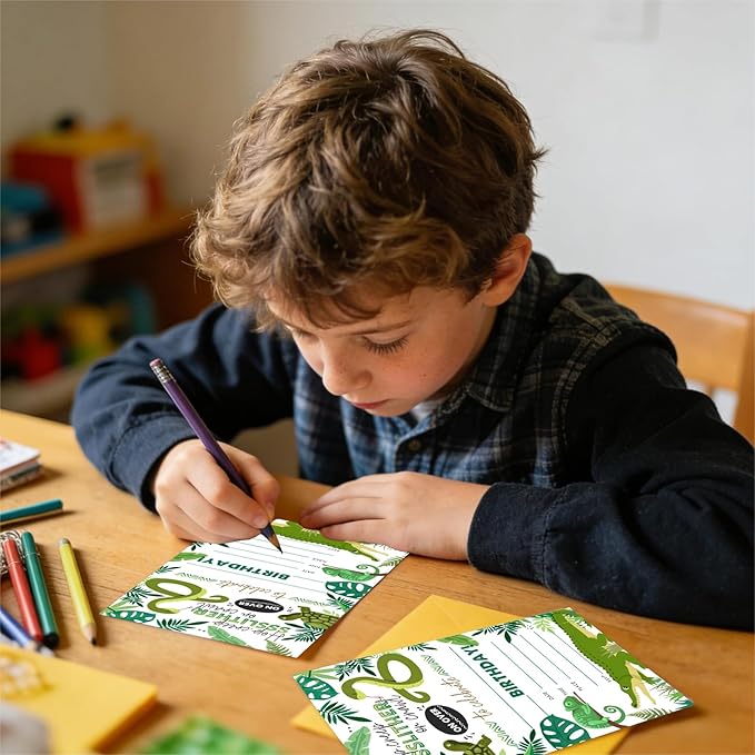 Reptile Birthday Party Invitations, 20-Count Snake Lizard Crocodile Theme Birthday Party Invites With Envelopes-HBYQK-B35
