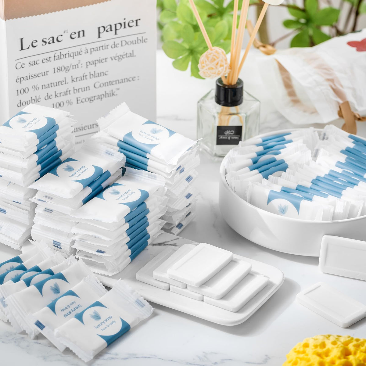 Kacctyen 600 Pcs 0.35oz Mini Bar Soap Bulk Individually Wrapped Bulk Hand Hotel Soap Bars Travel Size Toiletries for Guest Vacation Bathroom Rentals