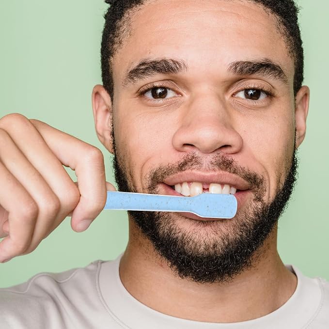 Household Toothbrush Soft Bristles Manual Tooth Brush with Ergonomic Straw Handle Compact Portable Travel Tooth Cleaning Brush for Adults and Teens