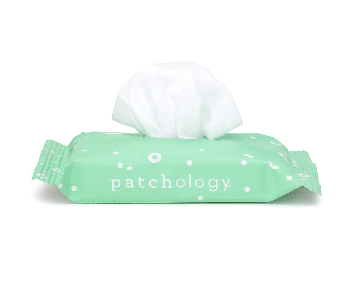 Patchology Clean AF Facial Cleansing Wipes - On-The-Go Refreshing Travel Size Face Wipes for Removing Dirt and Oil - Makeup Remover for Sensitive and Oily Skin (1 pack/15 sheets)
