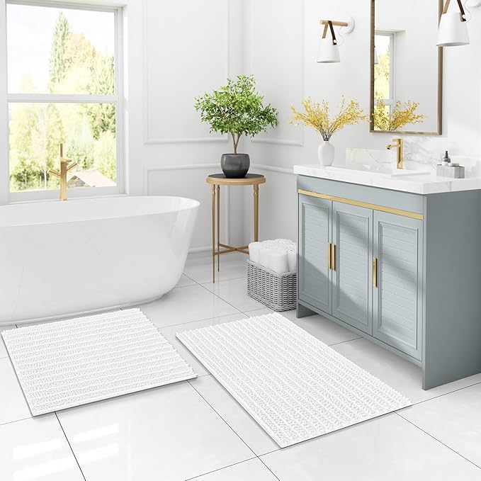 Arotive Luxury Chenille Bathroom Rug Mat, Extra Soft Thick Absorbent Shaggy Bath Rugs, Non-Slip Machine Wash Dry, Plush Bath Mats for Bathroom, Shower and Tub, 47x24, White