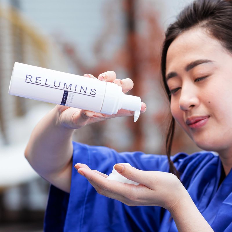 Relumins Advance Clarifying Foaming Cleanser | Gentle & Effective Facial Cleanser for Sensitive Skin | Removes Dirt, Oil & Makeup, Non-Drying Formula – 200ml