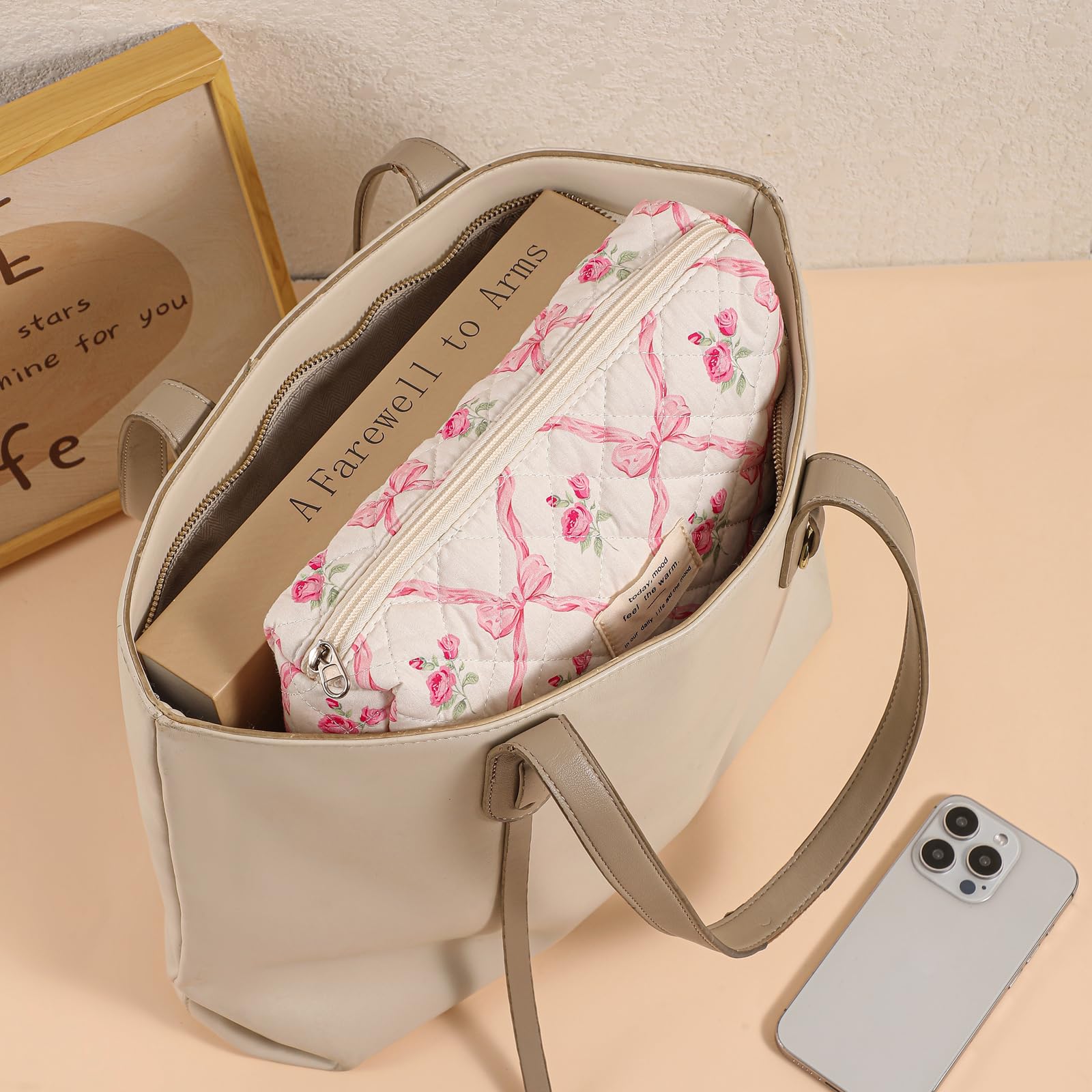 RSRSLEII 3Pcs Large Quilted Makeup Bag for Women and Girls, Cute Coquette Floral Cotton Cosmetic Bag, Aesthetic Travel Organized Toiletry Bags (3Pcs Pink Bows)