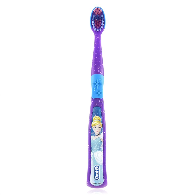 Oral-B New Princess Toothbrush for Little Girls, Children 3+, Extra Soft, Characters Vary - Pack of 6 (Characters Vary)