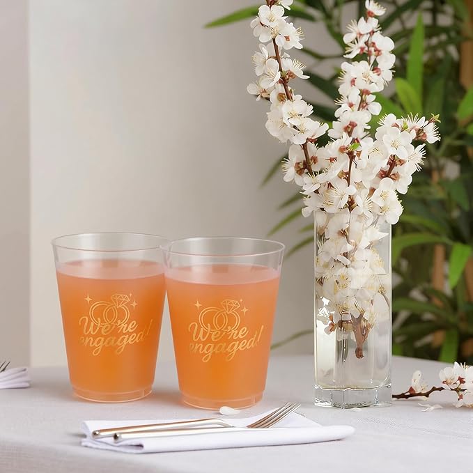 Yungyan 24 Pcs 16 oz We Are Engaged Party Cups Cute Bride Engagement Reusable Plastic Frosted Cups for Bachelorette Party Supplies Favors Wedding Bridal Shower Decoration