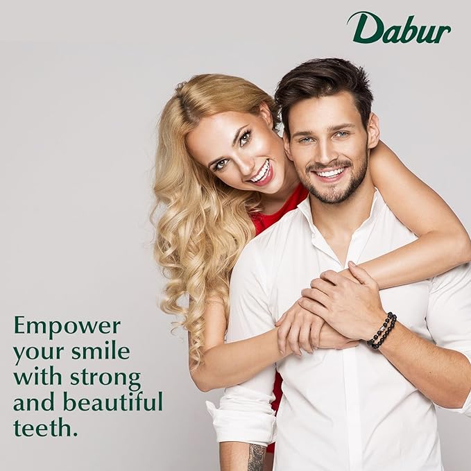 Dabur Red Toothpaste for Fresh Breath & Gum Health - Dentifrice for Oral Strong Teeth - for Stains & Protects Gums - for Complete Oral Hygiene - Ayurvedic Toothpaste - 200g Pack of 6