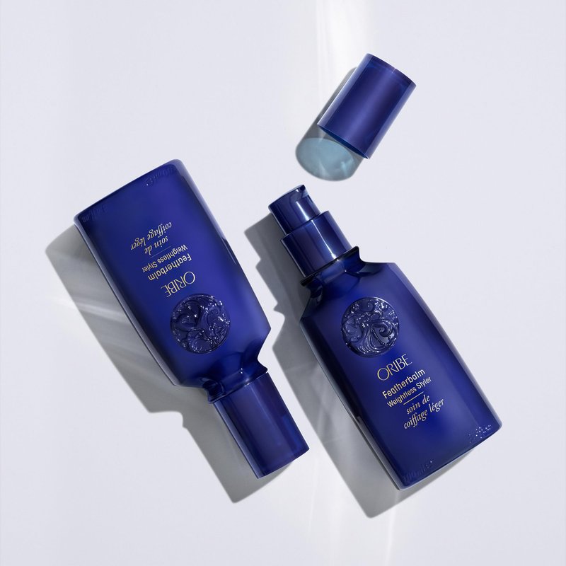 Oribe Featherbalm Weightless Styler - Lightweight Hair Cream Detangles, Smooths & Adds Shine - Blowout Primer, Air Dry Cream & Light Texturizer - For Fine, Thin Hair - 3.4 oz