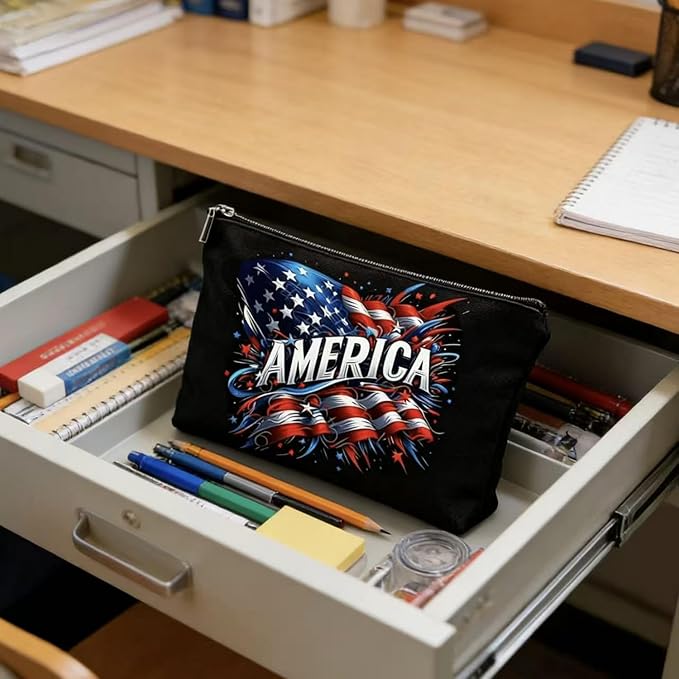 GRITOSE Independence Day Makeup Bag Black Small Toiletry Bags with America Flag designs Patriotic Supplies July 4th Stationery Storage Accessories for Women Men Work Travel Pouch Kit with Zipper Gift