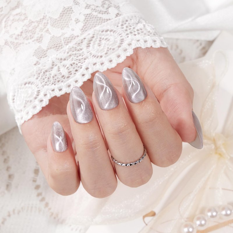 VSALON Press On Nails Short Almond- Cat Eye Silver Shimmer Nails Kit