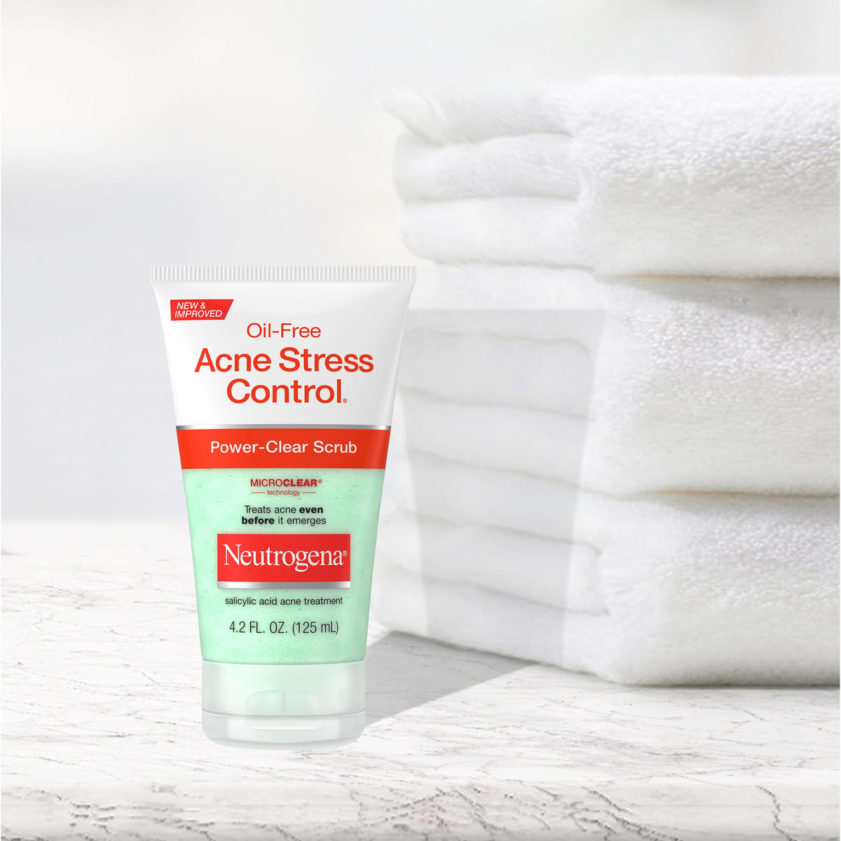Neutrogena Oil-Free Acne Stress Control Power-Clear Scrub, 2% Salicylic Acid for Acne-Prone Skin, Exfoliating Daily Facial Scrub, 4.2 fl. oz