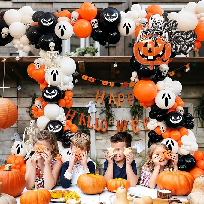 Halloween Balloons Decorations, Pumpkin Skull Balloon Black Orange White Balloon Garland Arch Kit Ghost Balloon for Scary Horror Outdoor Indoor Haunted Halloween Birthday Party Decoration Supplies