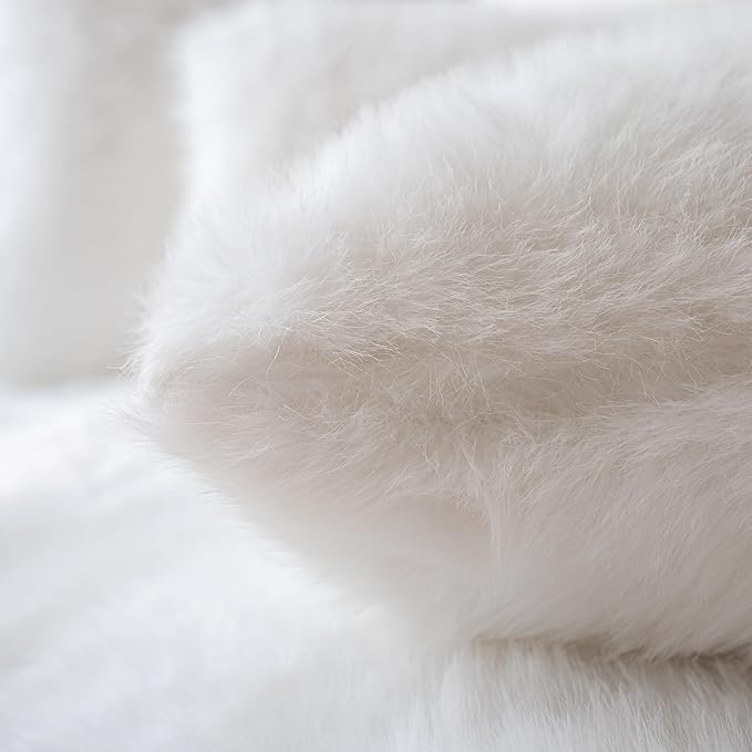 Neelvin Cream White Faux Fur Cozy Fluffy Double-Sided Decorative Throw Pillow Covers 22x22 inch Set of 2,Velvet Pillowcase Cushion Case for Sofa Couch