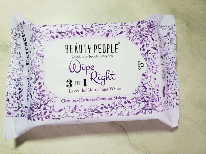 Beauty People Wipe Right 3 in 1 Lavender Refreshing Wipes, Cleansing, Hydrating, Makeup Removing Face Wipes