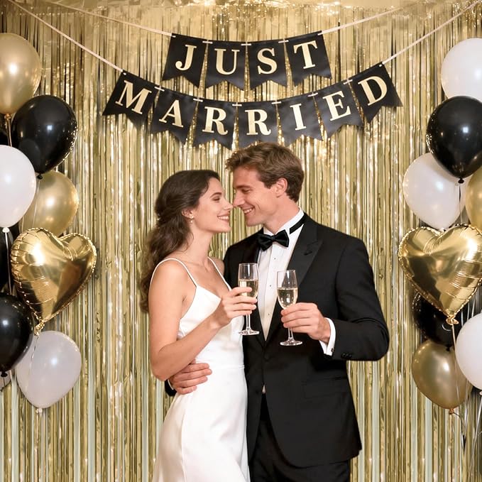 jijAcraft 3 Pack Champagne Gold Tinsel Foil Fringe Curtain, Light Gold Party Photo Backdrop for Bridal Showers Wedding Engagement Anniversary Birthday Graduation New Year’s Holidays Decorations
