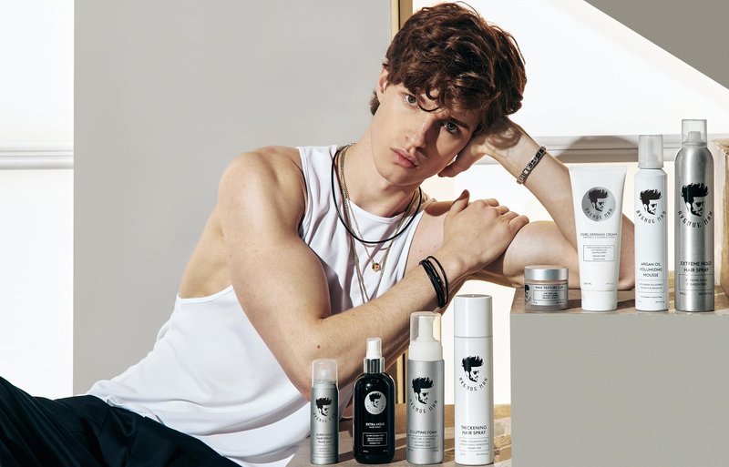 Avenue Man Curl Defining Cream - Unscented Extra Firm Defining Curl Cream for Men with Keratin, Acai & Herbal Extracts - Humidity Resistant, Lightweight Texture - Curly Hair Products for Men