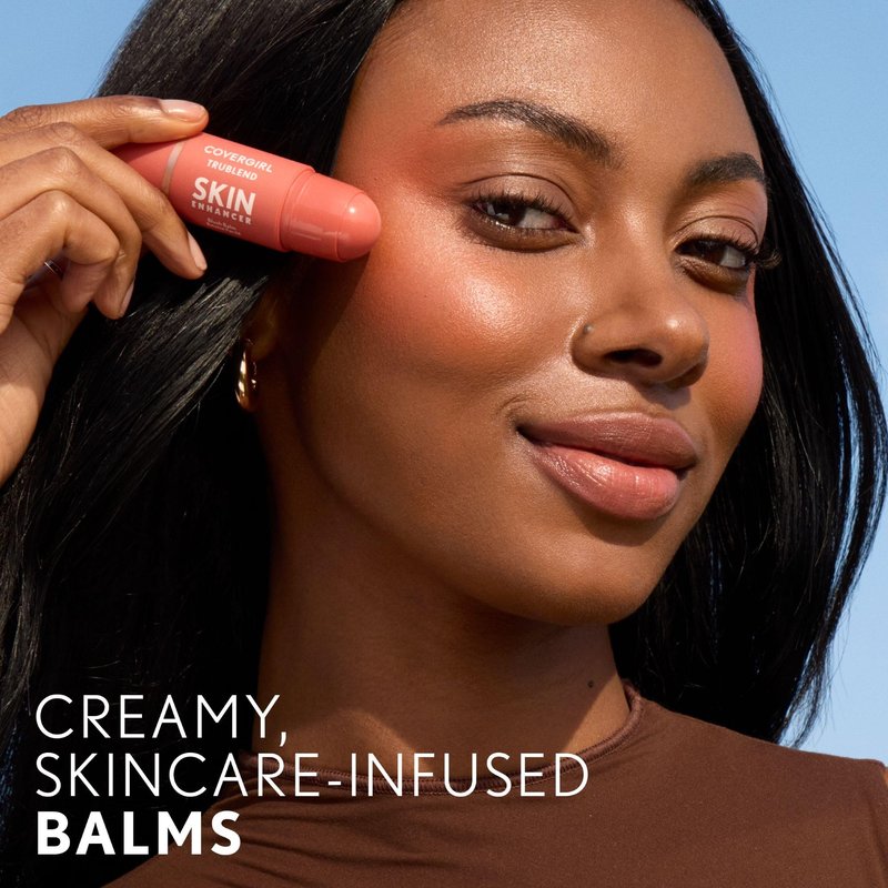 CoverGirl Trublend Skin Enhancer Highlighter Balm Stick, 310 Moonlight, Vegan Formula, Easy to Use, Glides on Effortlessly, Non-Greasy, Doesn't Crease, 0.21oz