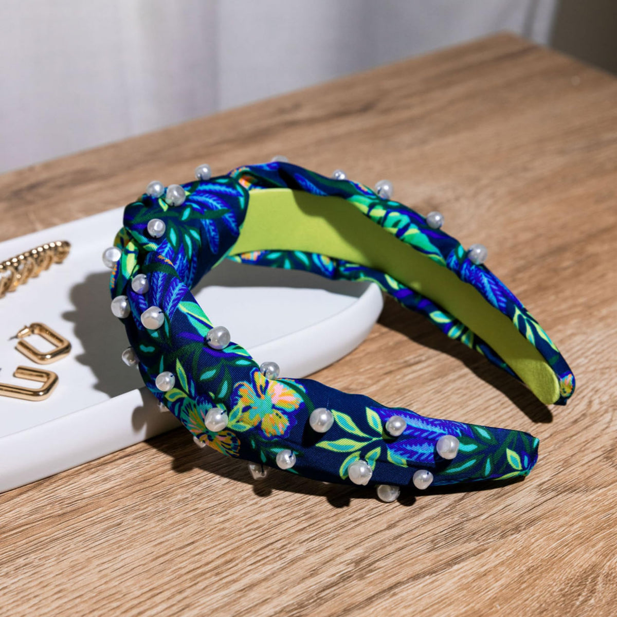 Lilly Pulitzer Colorful Knotted Pearl Headband, Wide Headband, Cute Pearl Embellished Hair Accessories for Women & Girls (The Hottest Spot Navy)