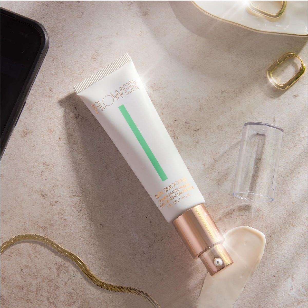 FLOWER BEAUTY By Drew Barrymore Skin Smoothie Power Matte Primer - Smoothes Skin + Mattifying Effect Blurs Pores + Blemishes - Absorbs Oil