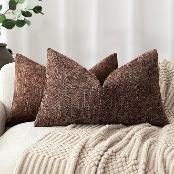 Foindtower Pack of 2 Textured Chenille Throw Decorative Pillow Covers Square Accent Solid Cushion Cover Neutral Farmhouse Lumbar Pillow Case for Couch Sofa Bedroom Living Room 12x20 Inch,Red Brown