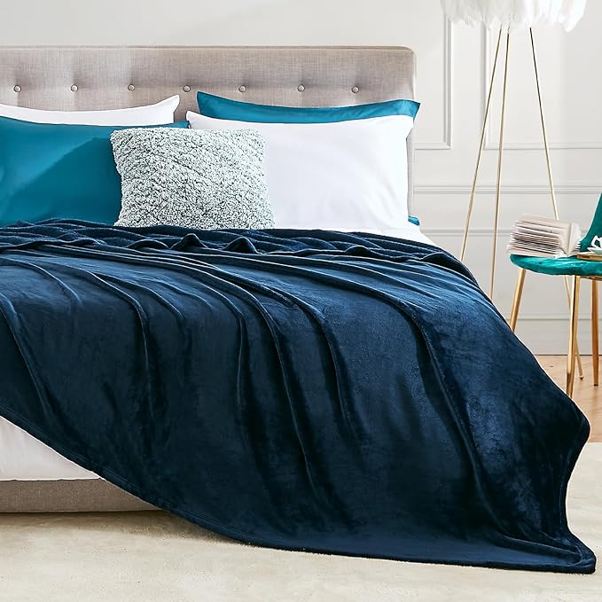 Hansleep Fleece King Size Blanket for Bed Navy, Super Soft Flannel Fuzzy King Size Plush Cozy Blanket for All Seasons, Navy, King 90x108 Inches